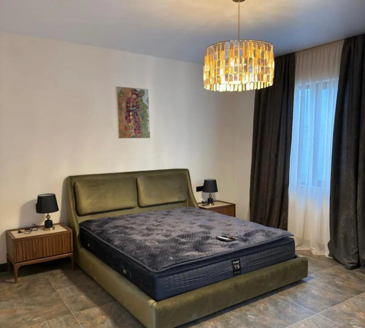 טביליסי M Place 0*,  גאורגיה